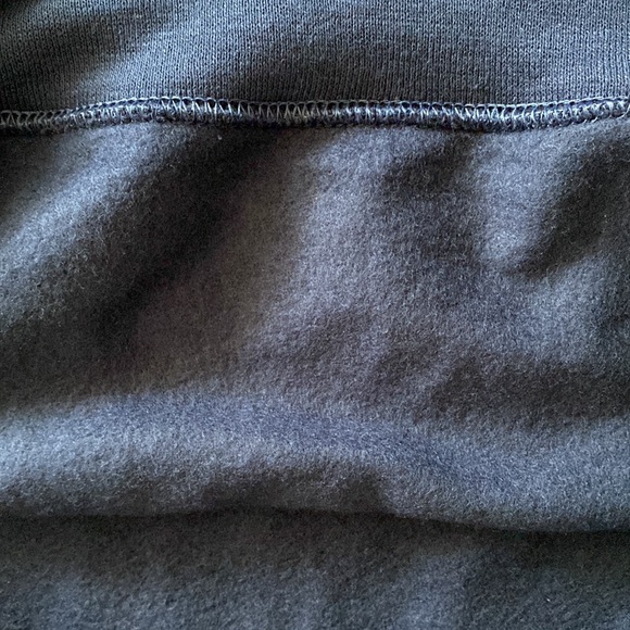 University of Toronto “DAD” Sweatshirt - Picture 4 of 4